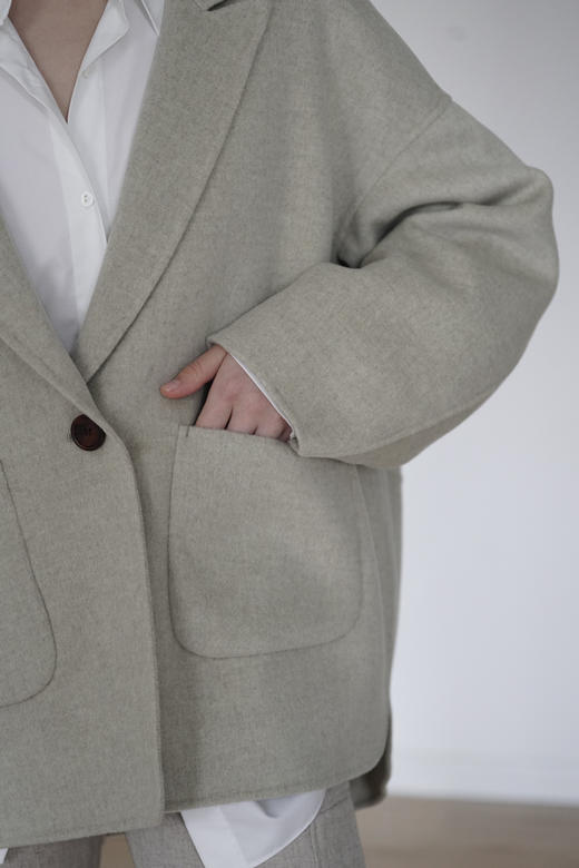 Puree｜#0315 羊绒羊毛混纺拼接设计oversized夹克 [黑 / 燕麦 / 绿] 商品图14