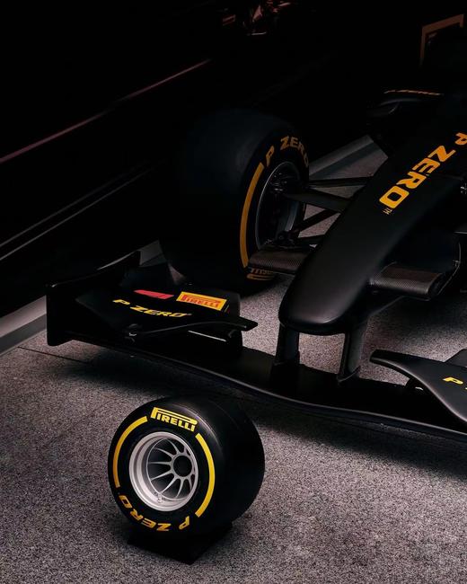 iXOOST Pirelli P ZERO 无线蓝牙音响 商品图4