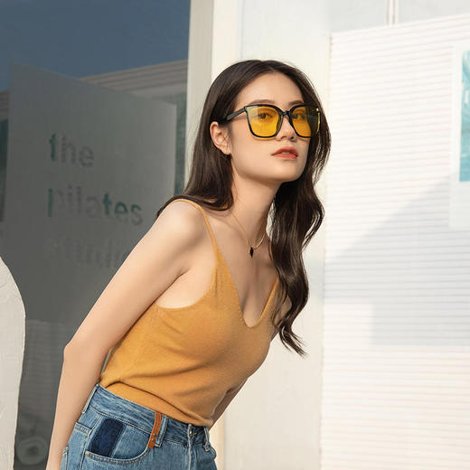 【买一送一】迪猫尼气垫折叠太阳镜可折叠框架遮住你惺忪的睡眼精巧便携多色可选 商品图3