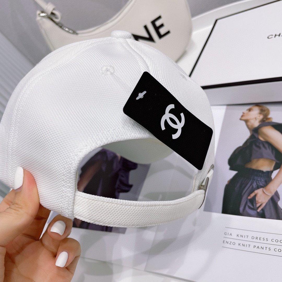 香奈儿 chanel chanel 鸭舌帽 新设计 简约大气 休闲时尚 潮流