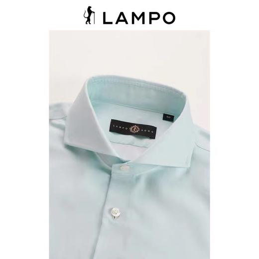 （4F）蓝豹衬衫浅绿素面 商品图1