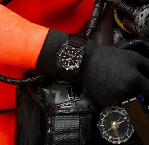 Bell & Ross 柏莱士 INSTRUMENTS 系列 BR0392-D-BL-CE/SRB 腕表 商品图2