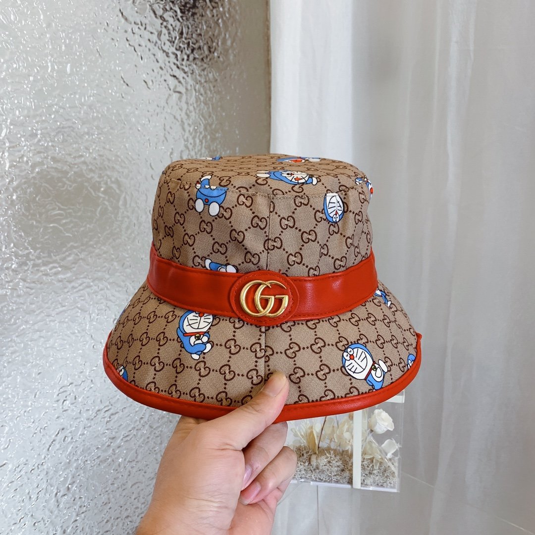 叮当猫!gucci(古奇)新款渔夫帽,哆啦a梦&gucci合作款代购热门!