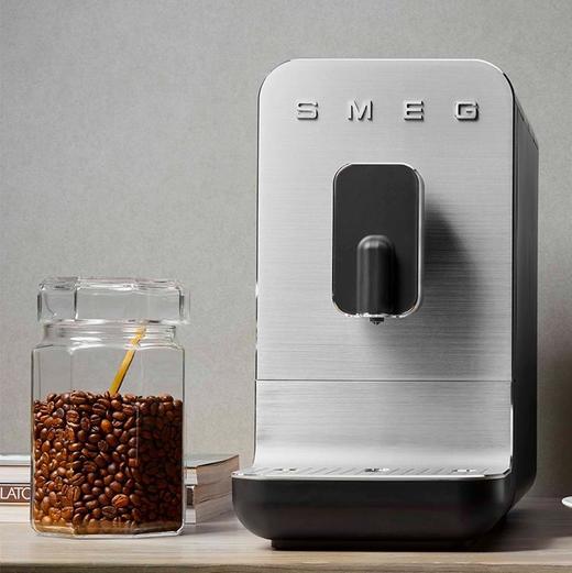 SMEG/斯麦格 全自动咖啡机BCC01研磨一体（不支持七天无理由退换）[福利品] 商品图1