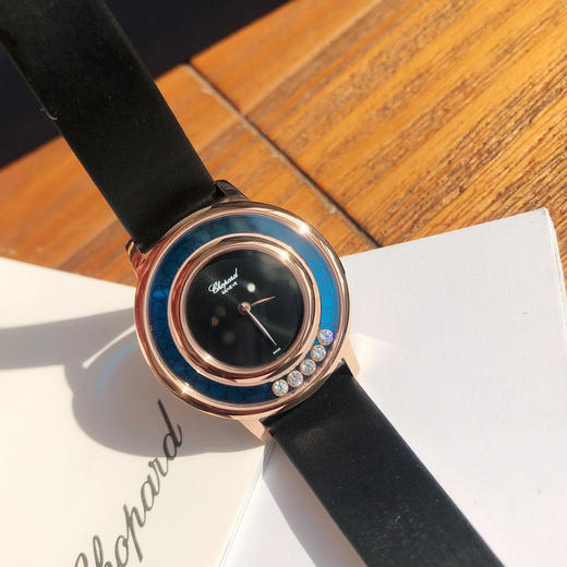 萧邦HAPPY DIAMONDS快乐钻系列，HAPPY DIAMONDS腕表 商品图4
