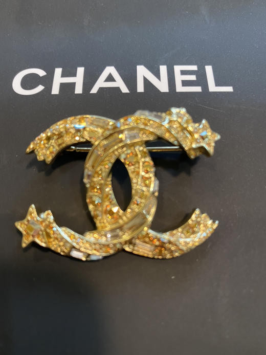 胸针。金色。珍珠色 自己备注 商品图1