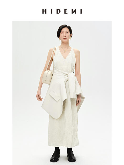 HIDEMI 褶皱工艺极简露背设计感连衣裙 商品图0