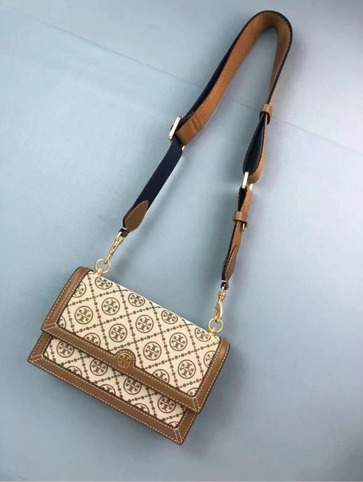 秋季大促‼️迷你💰2850直邮 新色榛子棕🏾Tory Burch TB专柜 最新款mini T Monogram 风琴包 商品图0