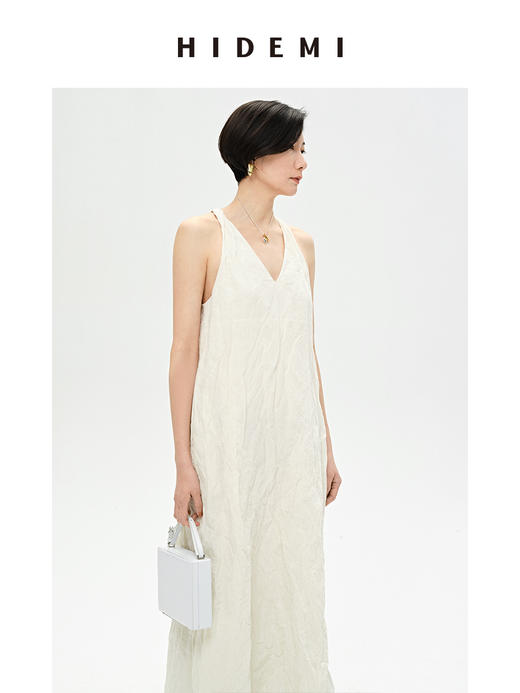 HIDEMI 褶皱工艺极简露背设计感连衣裙 商品图5