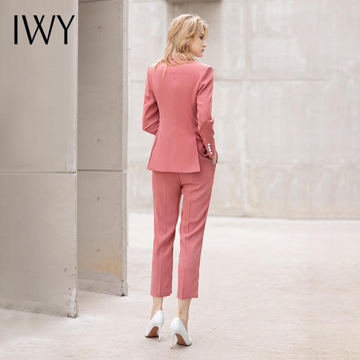IWY/名媛粉色职业时尚西装套装女设计感珍珠扣优雅商务职业装工作服OL CP11383 商品图4