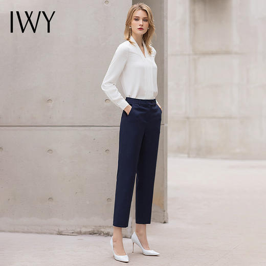 IWY/白色衬衫女长袖2022新款工装职业气质衬衣女士正装工作服上衣B11120 商品图2
