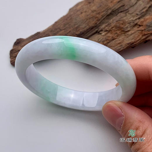 派瑞翡翠 翡翠手镯 糯种 绿色 商品图0