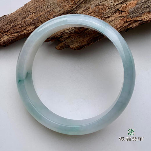 派瑞翡翠 翡翠手镯 糯种 绿色 商品图1