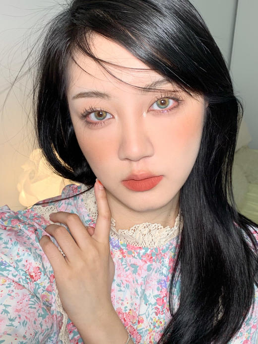 【年抛】蓝礁湖金绿
Hollygirl  | 中直径14.2，着色13.3 | 【同品牌多副更划算,选款完整色板在详情页】，非离子 | 绿色金粉 商品图10