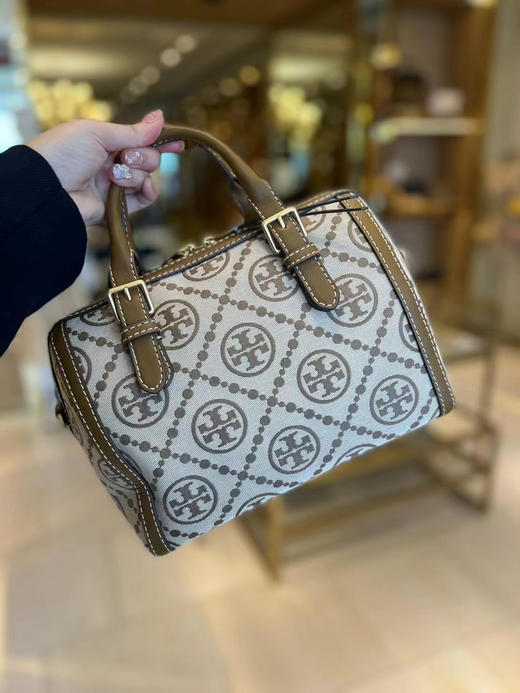 秋季大促🎉～ Tory Burch⭐️3450元美国直邮 Monogram 波士顿酒桶包 商品图2