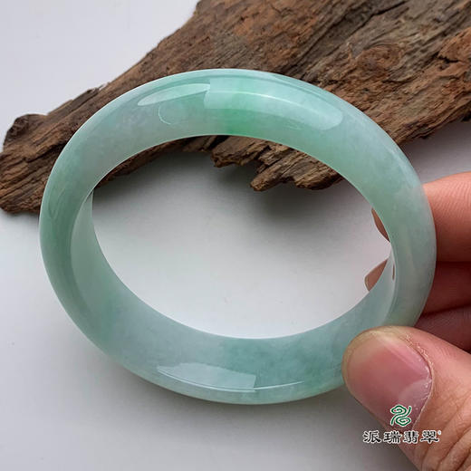 派瑞翡翠 翡翠手镯 糯种 绿色 商品图2