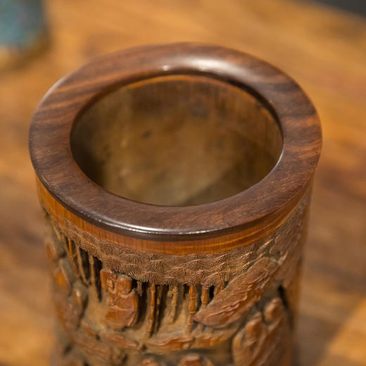 清 竹雕竹林七贤笔筒（红木口底） 商品图1