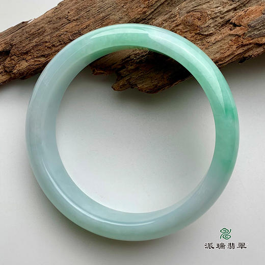 派瑞翡翠 翡翠手镯 糯种 绿色 商品图1