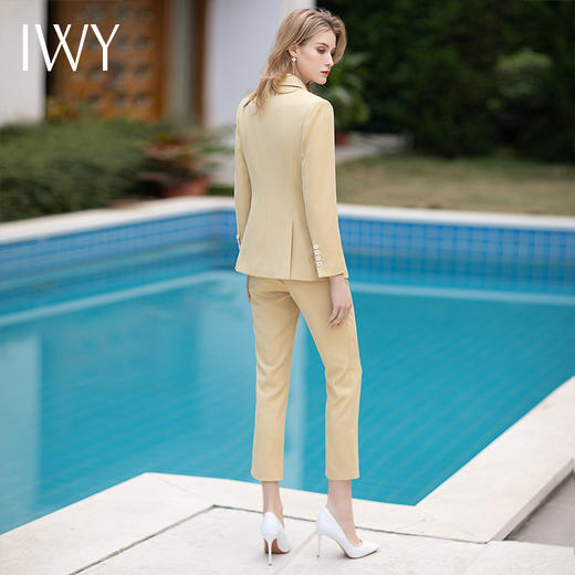 IWY/春秋时尚新款双排扣西装外套女鹅黄色商务总裁经理正装长袖职业装 CP12118 商品图3
