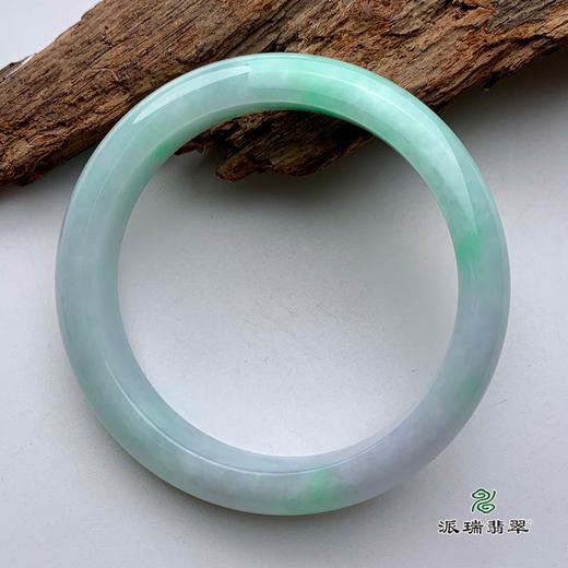 派瑞翡翠 翡翠手镯 糯种 绿色 商品图1
