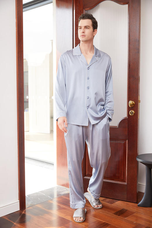 【直发】美标真丝长袖男套装 商品图0