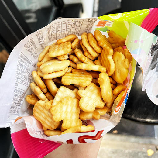 宝制果芝麻味动物饼干 商品图1