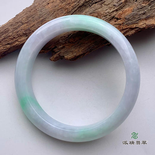 派瑞翡翠 翡翠手镯 糯种 绿色 商品图1