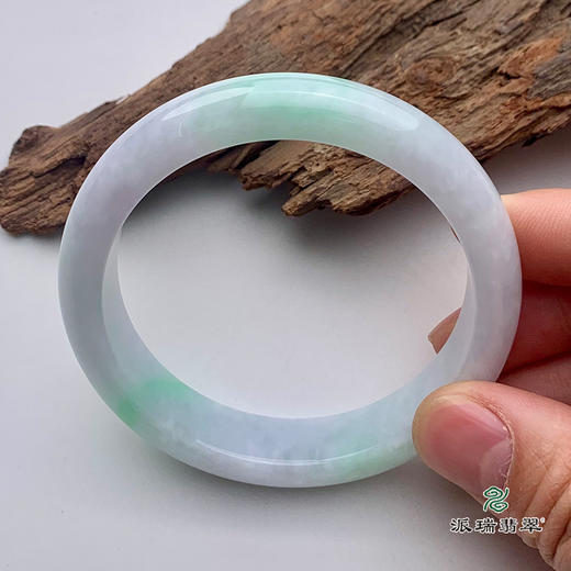 派瑞翡翠 翡翠手镯 糯种 绿色 商品图2