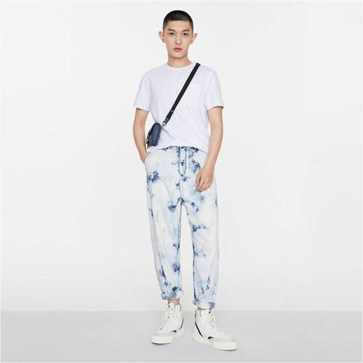 4楼九牧王JOEONE服饰男装春锥形版钴蓝牛仔裤HJ1B16216 商品图0