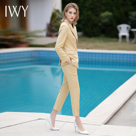 IWY/春秋时尚新款双排扣西装外套女鹅黄色商务总裁经理正装长袖职业装 CP12118 商品图2