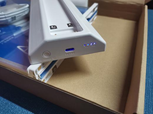 A4桌面磁吸灯箱 商品图6