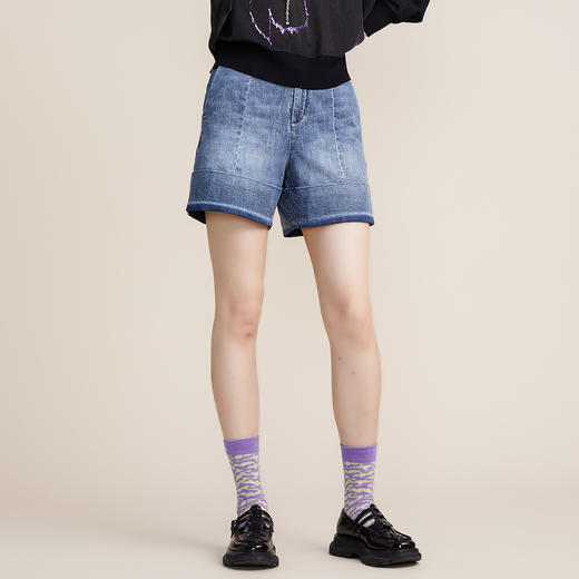 谜底2022春新款牛仔裤时尚吸睛复古高腰显瘦直筒短裤女221MK0074 商品图0