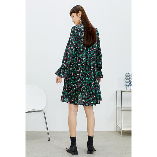 NEELLY纳俪气质立领系带碎花连衣裙2022新款春夏泡泡袖中长裙韩版N22031Y01136 商品图4