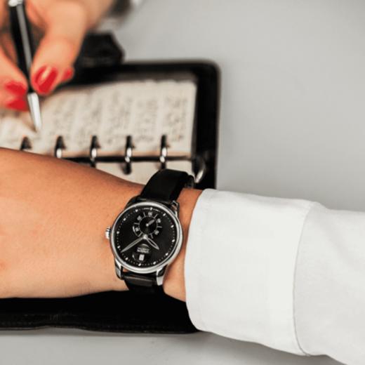 宇联（UNION GLASHÜTTE）德国手表 赛丽丝系列 女士黑色小秒针自动机械腕表D013.228.16.121.00 商品图3