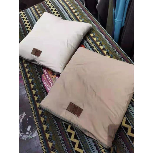 芊陌鸟户外-抓绒抱枕 商品图1