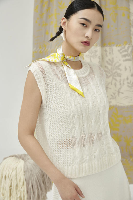 圆领镂空背心 SJS94W110N 商品图3