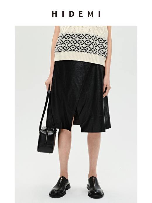 HIDEMI 褶皱做旧感环保皮黑色一粒扣不对称半身裙 商品图11