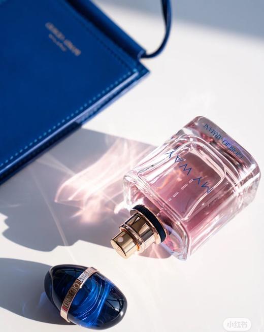 【中欧班列精选】阿玛尼真我无界香水MY WAY 魅力我行我路 持久 女士 经典版50ml/90ml 1LPY 商品图2