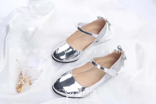 PureShare 亮面银色小高跟皮鞋 商品图6