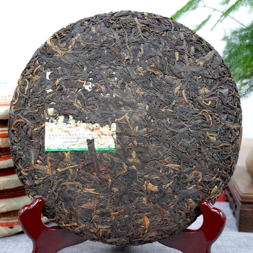 2006年兴海茶厂早期TM版批次野生班章王老生茶 一片400克性价比高  野生班章王干仓真品 商品图8