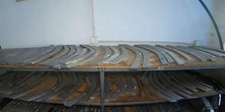 雨刷到底是如何炼成的？小威带你去工厂亲自造一对雨刷