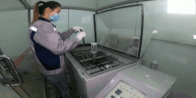 雨刷到底是如何炼成的？小威带你去工厂亲自造一对雨刷