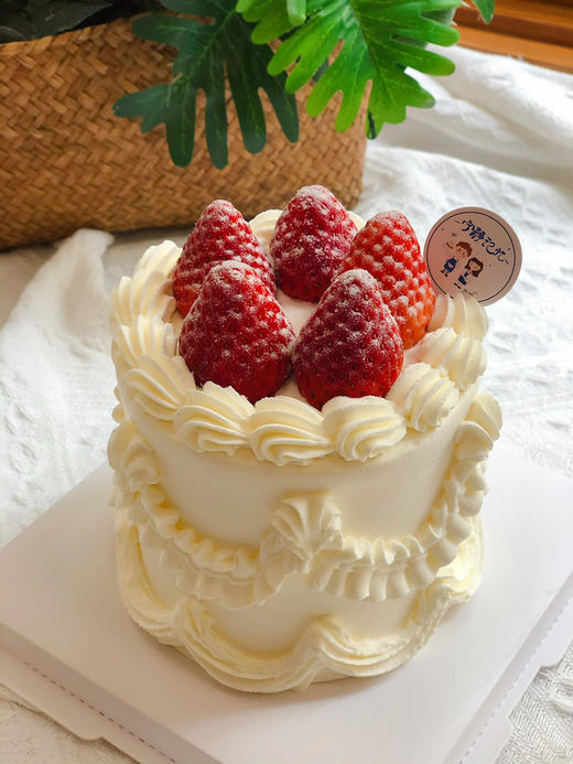 四寸复古草莓奶油蛋糕 下单前请仔细阅读商品详情 商品图0