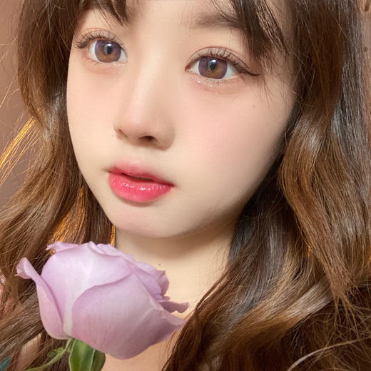 【大直径日抛】 紫星流萤carecon | 大直径14.5，着色13.9 |  【同品牌多盒更划算，完整选款色板在详情页里哟 92一盒 149两盒 259四盒 】金紫色美瞳 商品图7