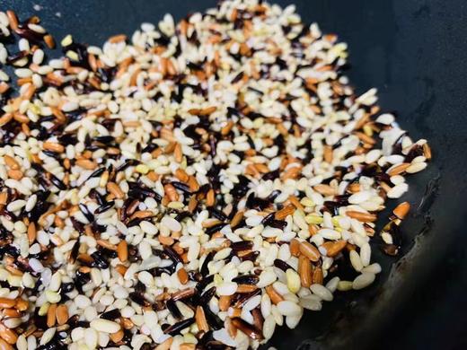 【云南三色糙米】 选用云南三大名米，地理标志产品墨江紫米，墨江红糯米，遮放贡米！三种都是千年古稻种，糙米不糙！口感软糯香甜，天然米香 商品图4