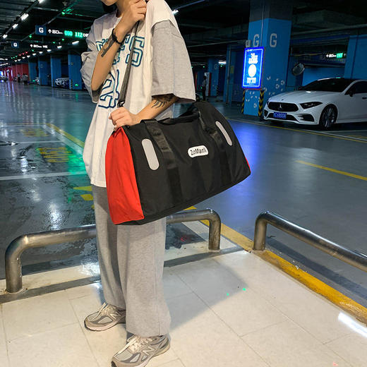 旅行包男女运动健身包，短途大容量手提旅游行李袋女轻便单肩斜挎包QY1812 商品图1