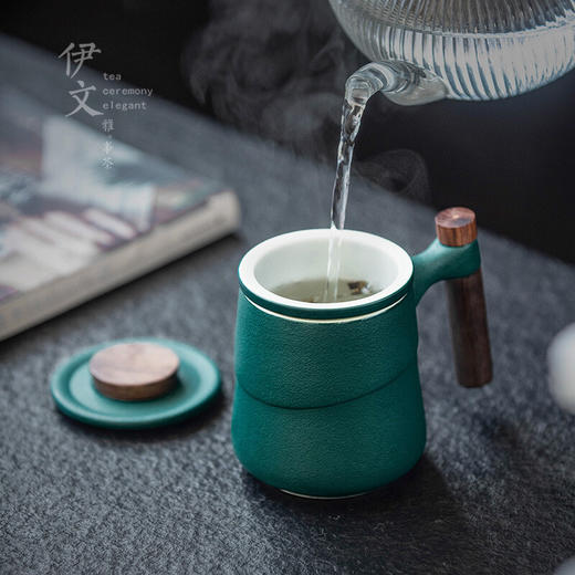  办公室茶杯个人家用陶瓷过滤水杯马杯带盖茶道杯茶水分离 （粗陶）若丘木柄过滤杯+恒温垫 商品图3