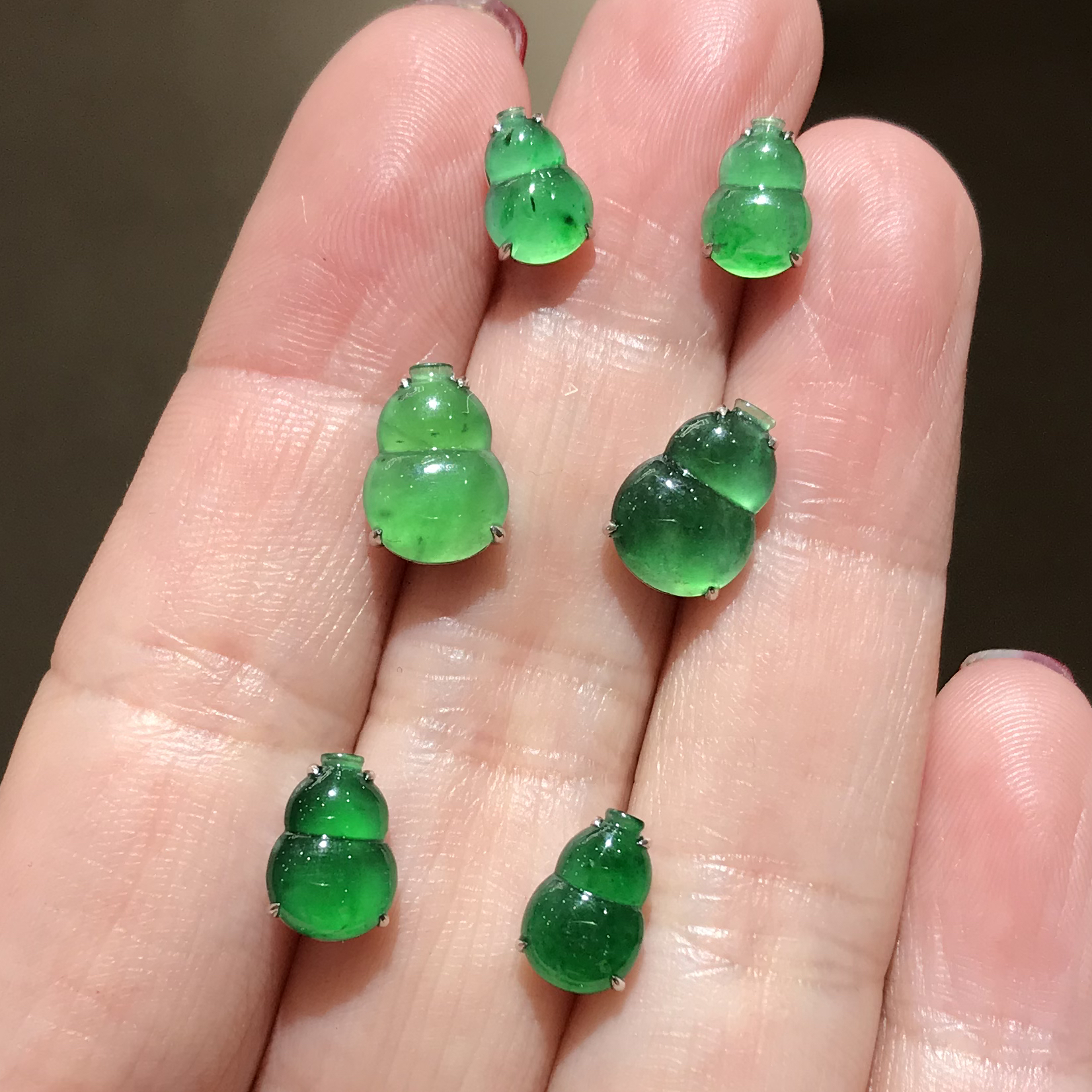 精品危料小葫芦耳钉