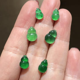 精品危料小葫芦耳钉