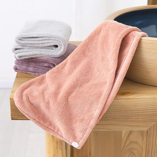 老米优品 / 软软糯糯的干发帽！《日式无印吸水速干浴帽》双层珊瑚绒材质，吸水性好，面料又厚又柔软，摸起来软fufu的，特别适合冬天用。 商品图11